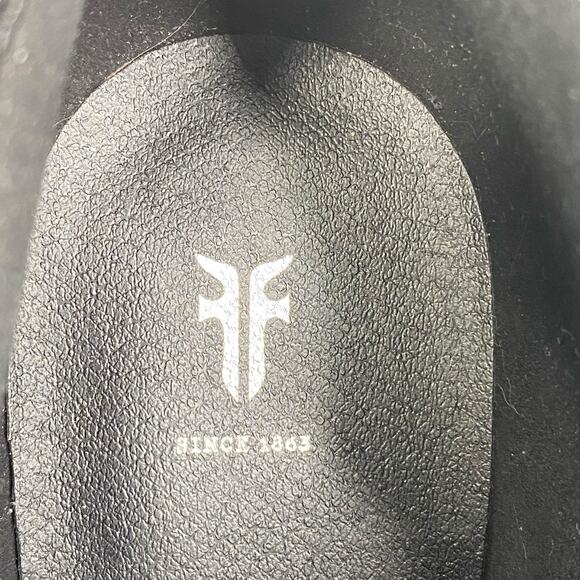 FRYE Women’s Judith Black Leather Side Zip Ankle Boot Size US 8.5 - Picture 10 of 12